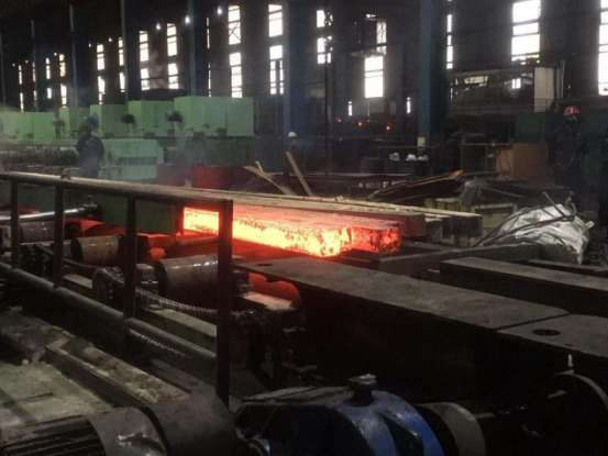 吉林鑫达钢铁有限公司120t/h双蓄热连续2#推钢式加热炉改造于2019年 8月30 日投产。